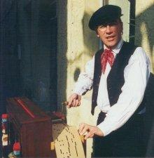 f�vrier 1999 : tourner la manivelle, �a r�chauffe